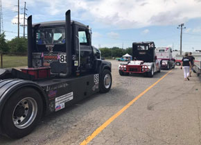 line up to race